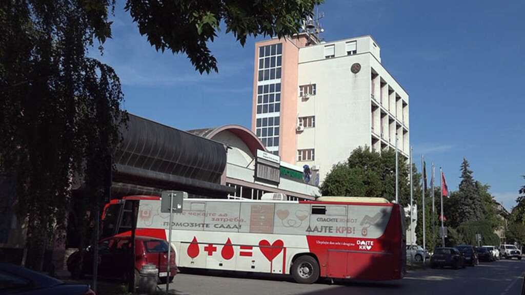 Humanost na delu – sportisti u Kostolcu učestvovali u akciji dobrovoljnog davanja krvi (FOTO)