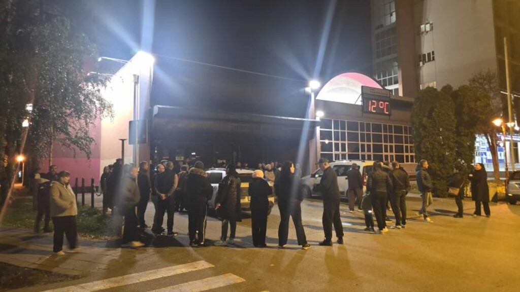 U Kostolcu nastavljene šetnje podrške Dijani Hrki