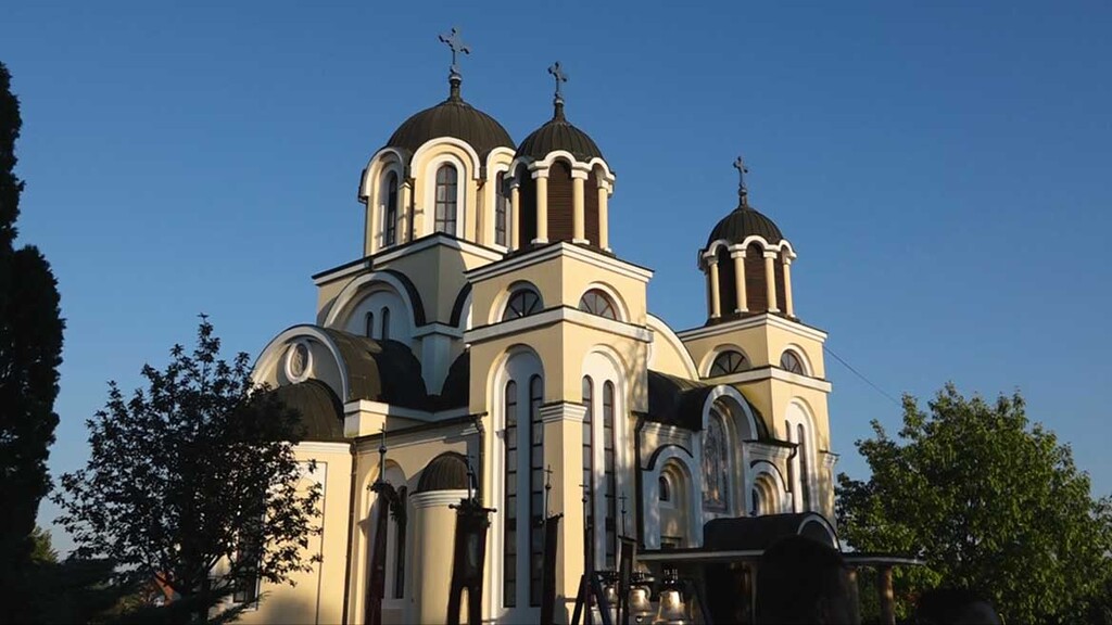 Raspored božićnih bogosluženja u Crkvi Svetog Maksima Ispovednika u Kostolcu