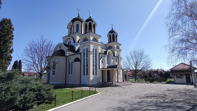 Objavljen raspored božićnih bogosluženja u Crkvi Svetog Maksima Ispovednika u Kostolcu