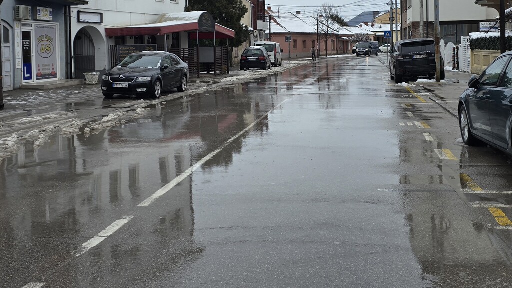 JKP „Parking servis“ Požarevac obaveštava javnost da su svi putni pravci prohodni 