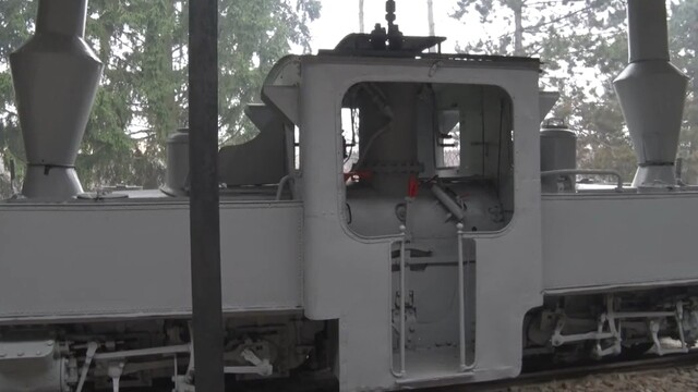 Kostolačka lokomotiva muzejski eksponat pruge uskog koloseka u Požegi