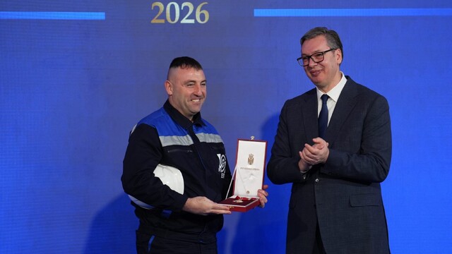 Orden Karađorđeve zvezde za bageristu sa kopa „Drmno“ 