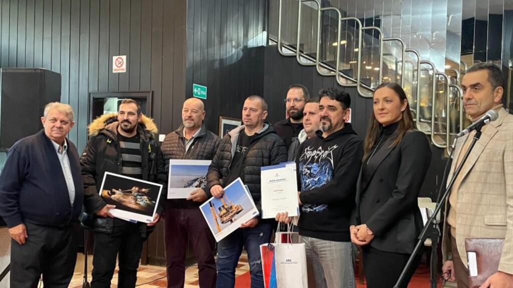 Otvorena Izložba najboljih radničkih fotografija