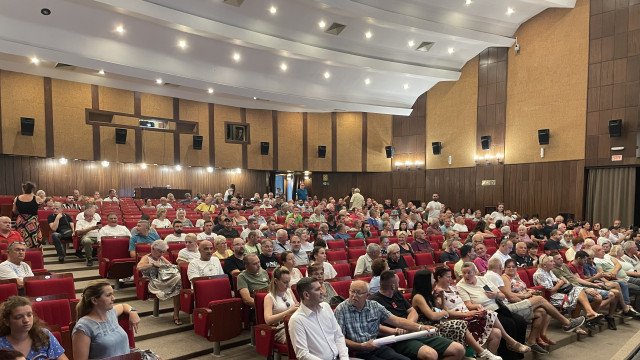 Prezentacija plana preseljenja Dubravice i Batovca: Šta kažu meštani, a šta nadležni?