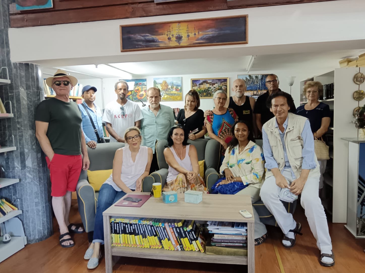 Otvorena izložba i započeta 10. Međunarodna likovna kolonija „Osmeh Kostolca“ u Biblioteci u Kostolcu