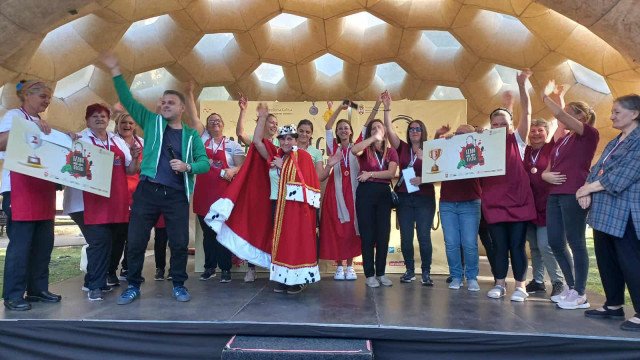 Ekipa iz Laznice skuvala najbolji ajvar