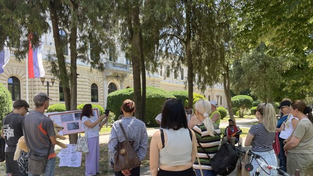 Protest ispred Veterinarske inspekcije: Građani traže poštovanje zakona o zaštiti životinja (FOTO/VIDEO)