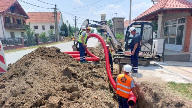 Meštani Bradarca zabrinuti zbog kablova vetroparka: Šta kažu iz EPS-a?